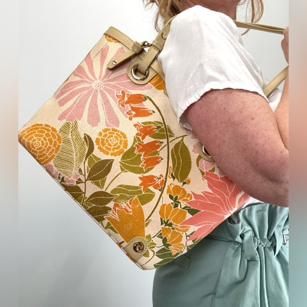 SPARTINA 449 Cream, pink & orange floral Honey Horn Market Tote Bag